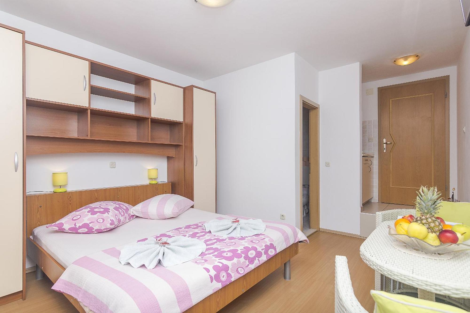 Apartments With A Parking Space Brela, Makarska - 11687 Zimmer foto